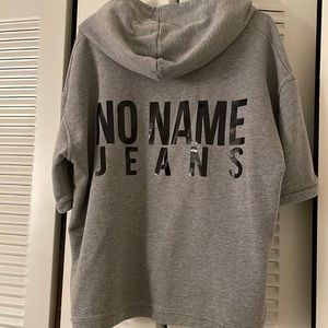 Hoodie with shirt sleeves